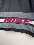 Vintage Nike Sportjacke Spellout Embroidery Back Hit Schwarz Rot L