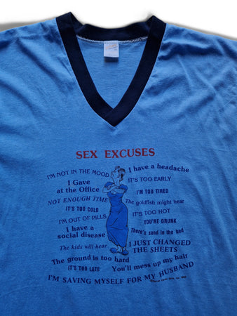 Vintage Sportswear Shirt/Nachthemd 1982 "Sex Excuses" Single Stitch Made In USA Hellblau XL