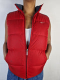 Moderne Nike Daunenweste Puffer Rot Grau S-M